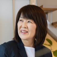 鈴木 由加里