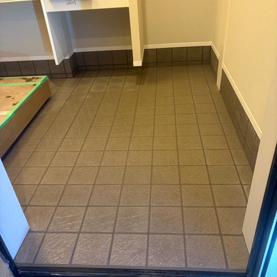 仕上げ工事