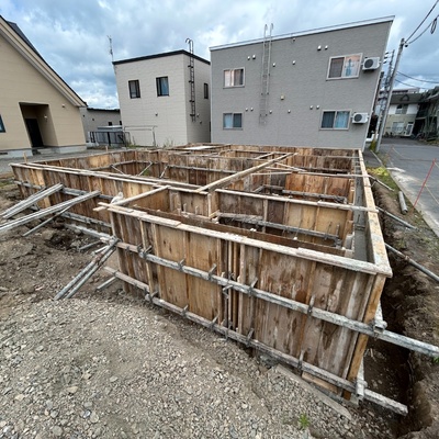 基礎工事